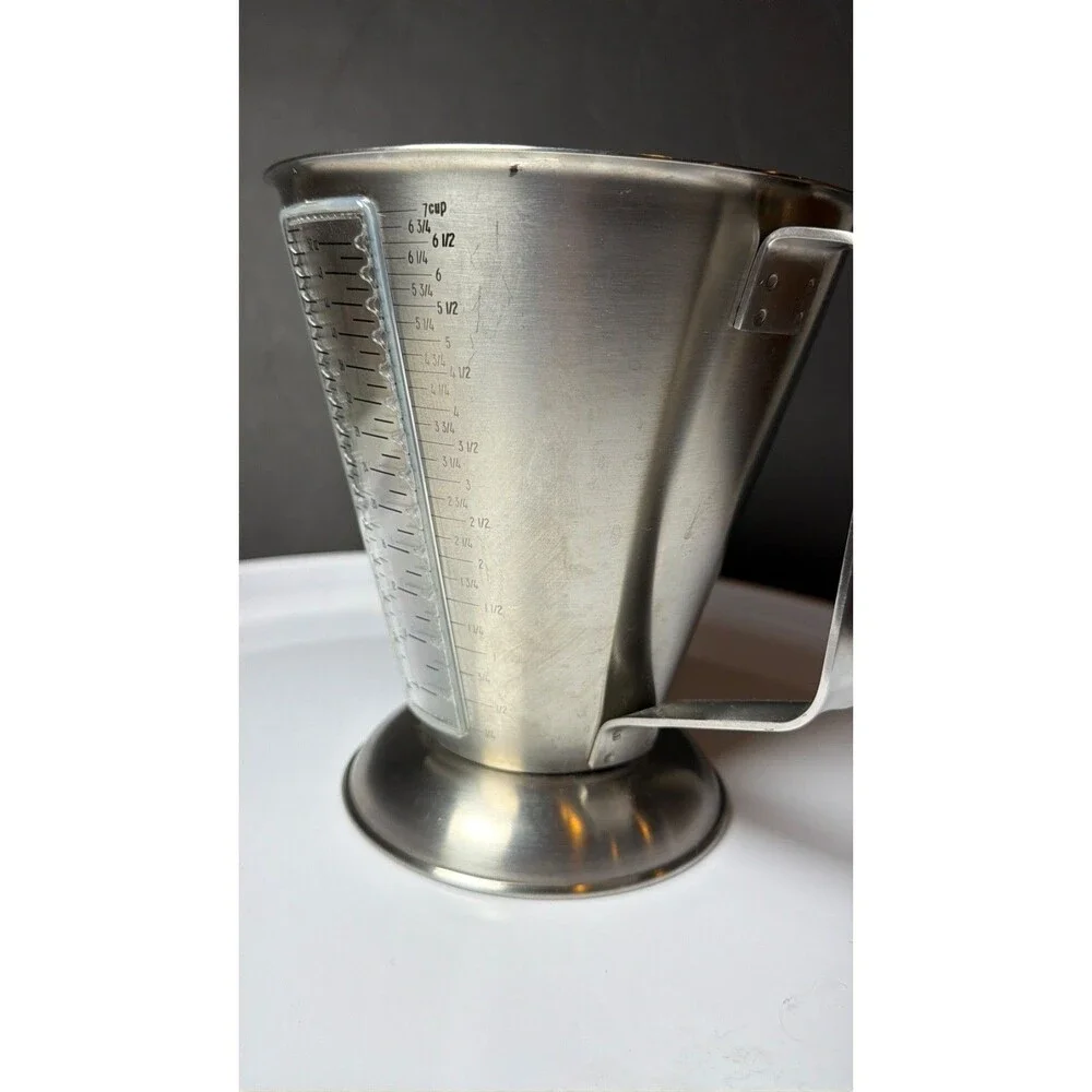 Vintage AMCO Houseworks See-Thru Measure 2 Qt Stainless Steel Measuring Cup 8362